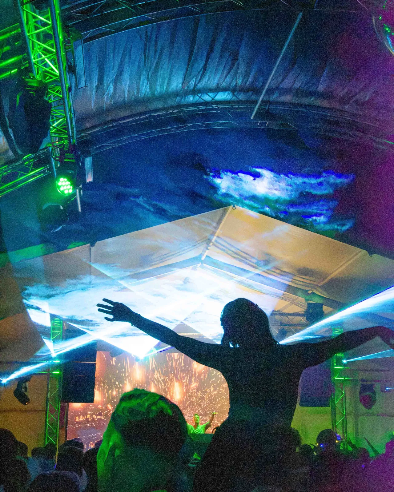 Lasershow Fun Beach Kröppelshagen