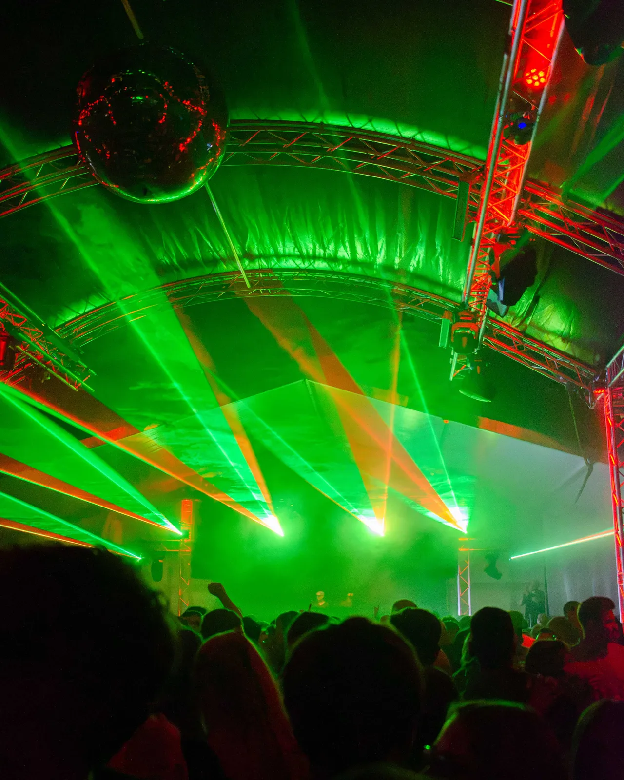 Lasershow Fun Beach Kröppelshagen